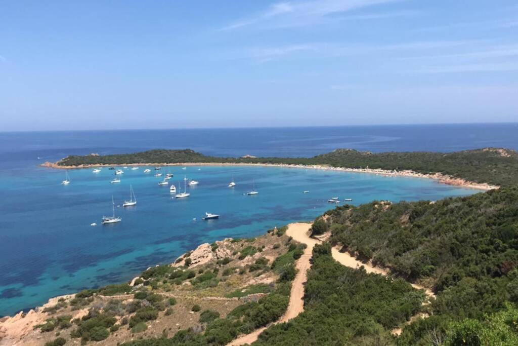 Villa Paola San Teodoro Con Piscina Privata Lu Lioni Eksteriør bilde