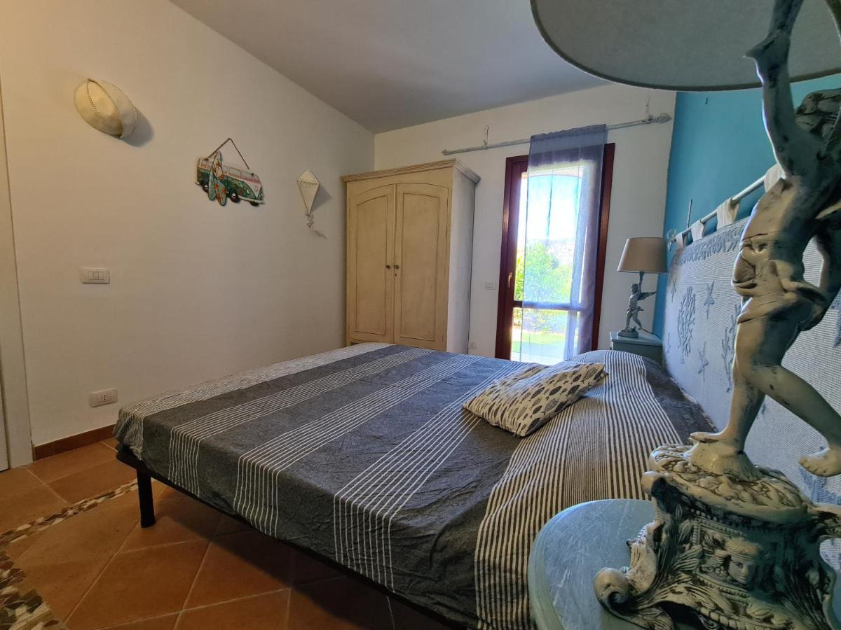 Villa Paola San Teodoro Con Piscina Privata Lu Lioni Eksteriør bilde