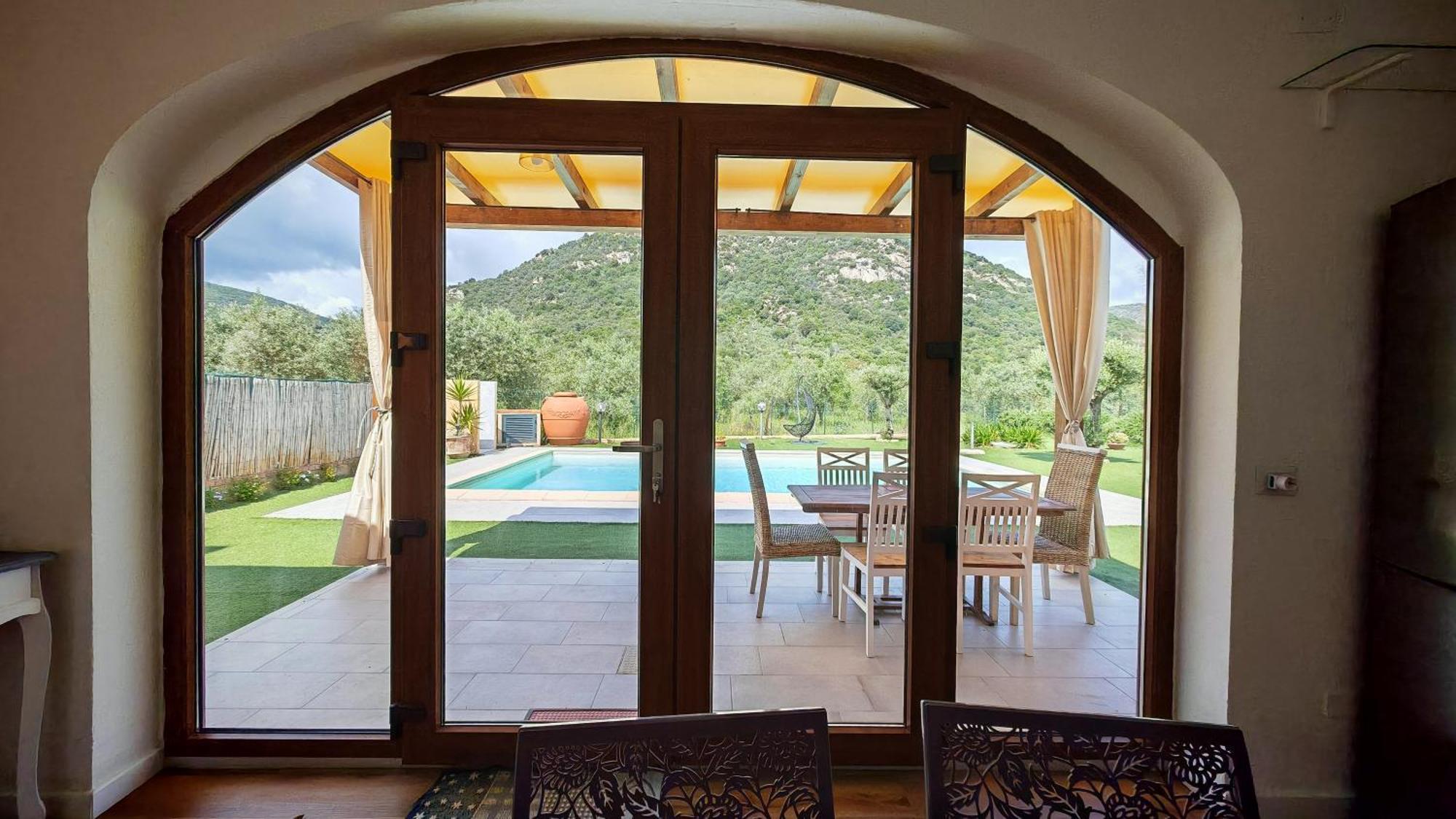 Villa Paola San Teodoro Con Piscina Privata Lu Lioni Eksteriør bilde